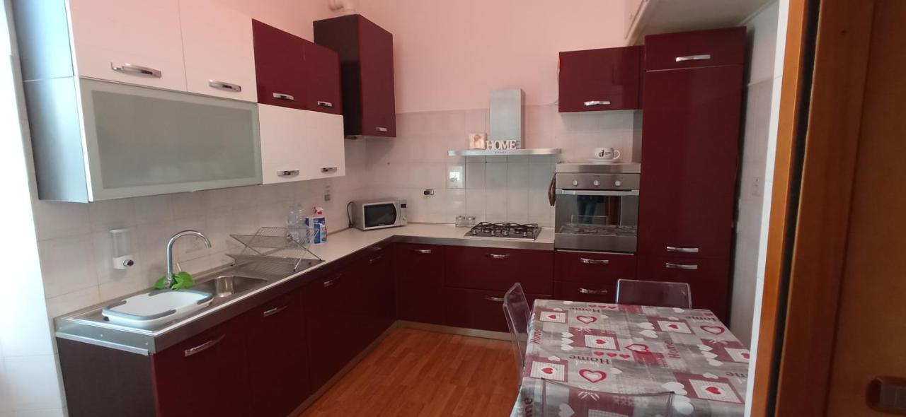 I Girasoli Apartment Civitavecchia Luaran gambar
